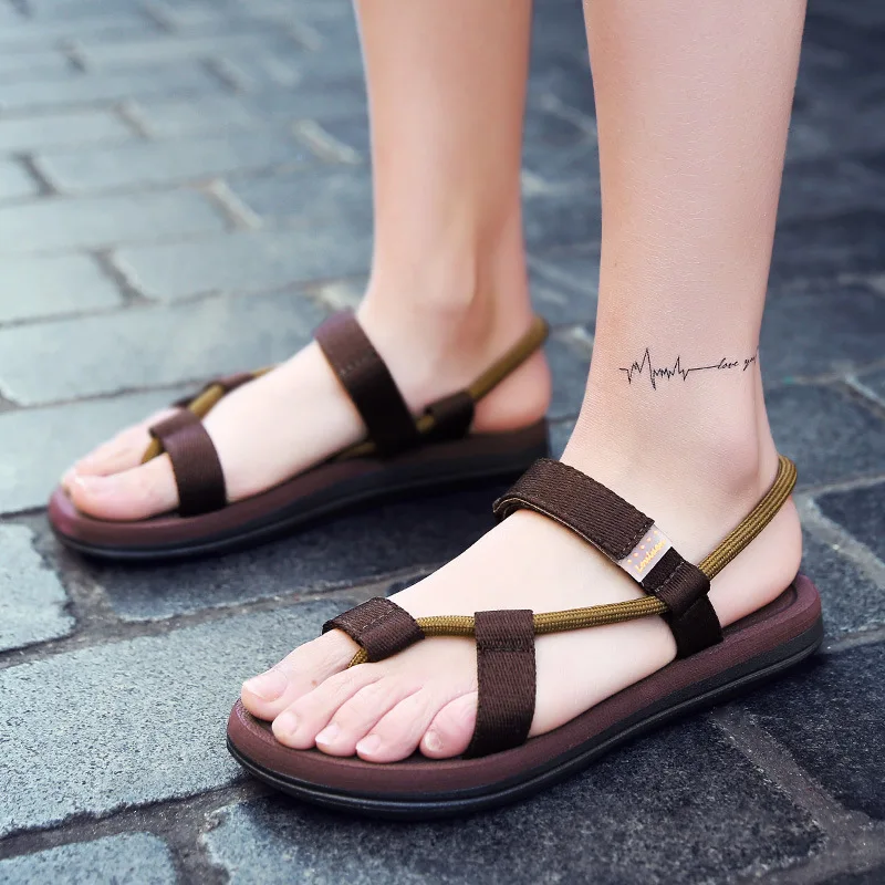 2025 nouveaux hommes sandales été chaussures de plage romaines pour hommes mode tongs décontractées en plein air confortable femmes Sandalias taille 36-45 – Image 3